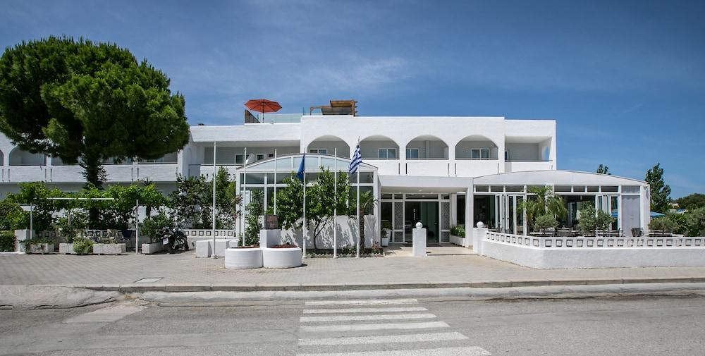פליראקי Lymberia Hotel מראה חיצוני תמונה